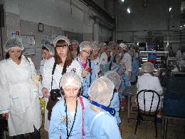 Участники и победители конкурса «Ферма будущего» посетили с экскурсией завод «Деревенское молочко»